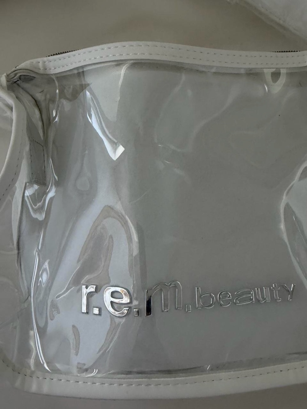 r.e.m. beauty Clear Shoulder Bag - Picture 3 of 4